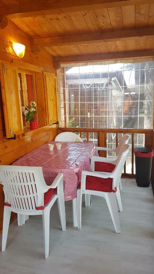 ポルレッツァ Chalet Lake Lugano, Vienna 18ヴィラ エクステリア 写真