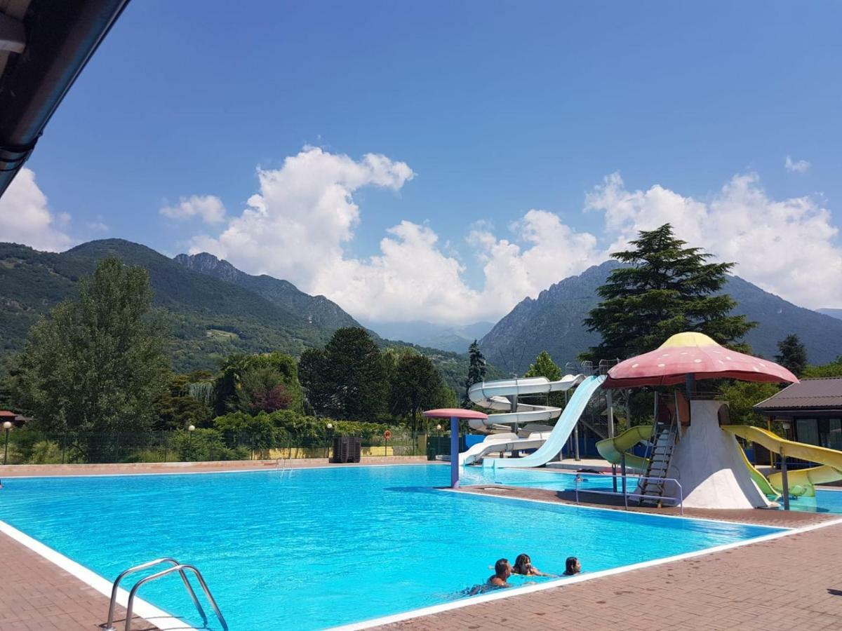 ポルレッツァ Chalet Lake Lugano, Vienna 18ヴィラ エクステリア 写真